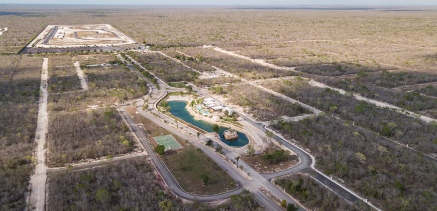 Lote en Venta en Exclusiva Privada  cerca de Autodromo Yucatán