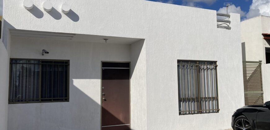 Venta Casa al Norte de Merida Fraccionamiento Las Americas