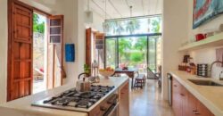 CASA EN VENTA EN EL CENTRO DE MÉRIDA, YUC, MEXICO 1,125,000 USD
